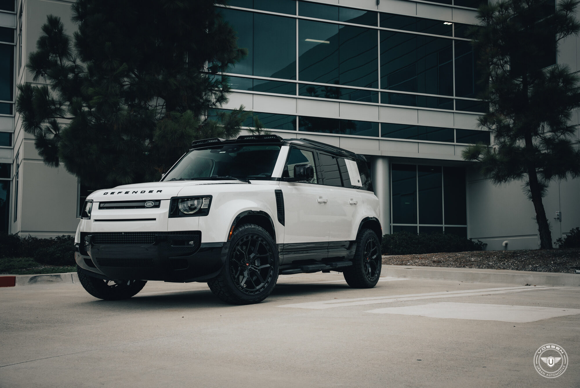 랜드로버 디펜더