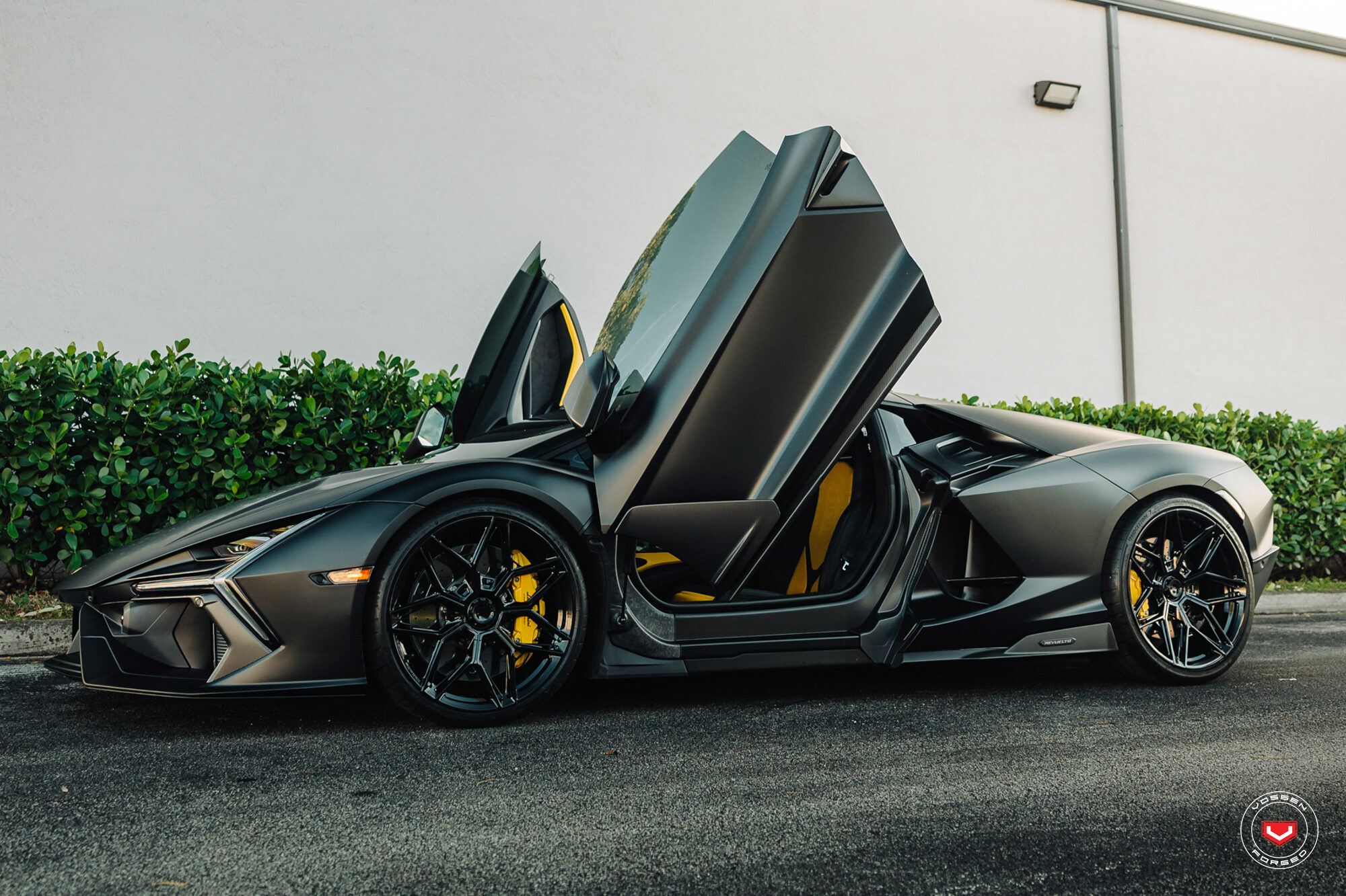 람보르기니 레부엘토