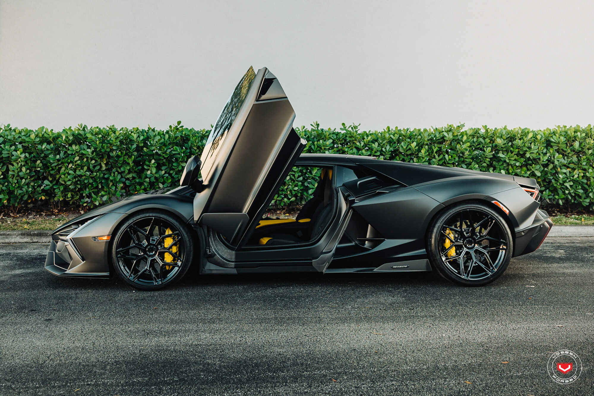 람보르기니 레부엘토