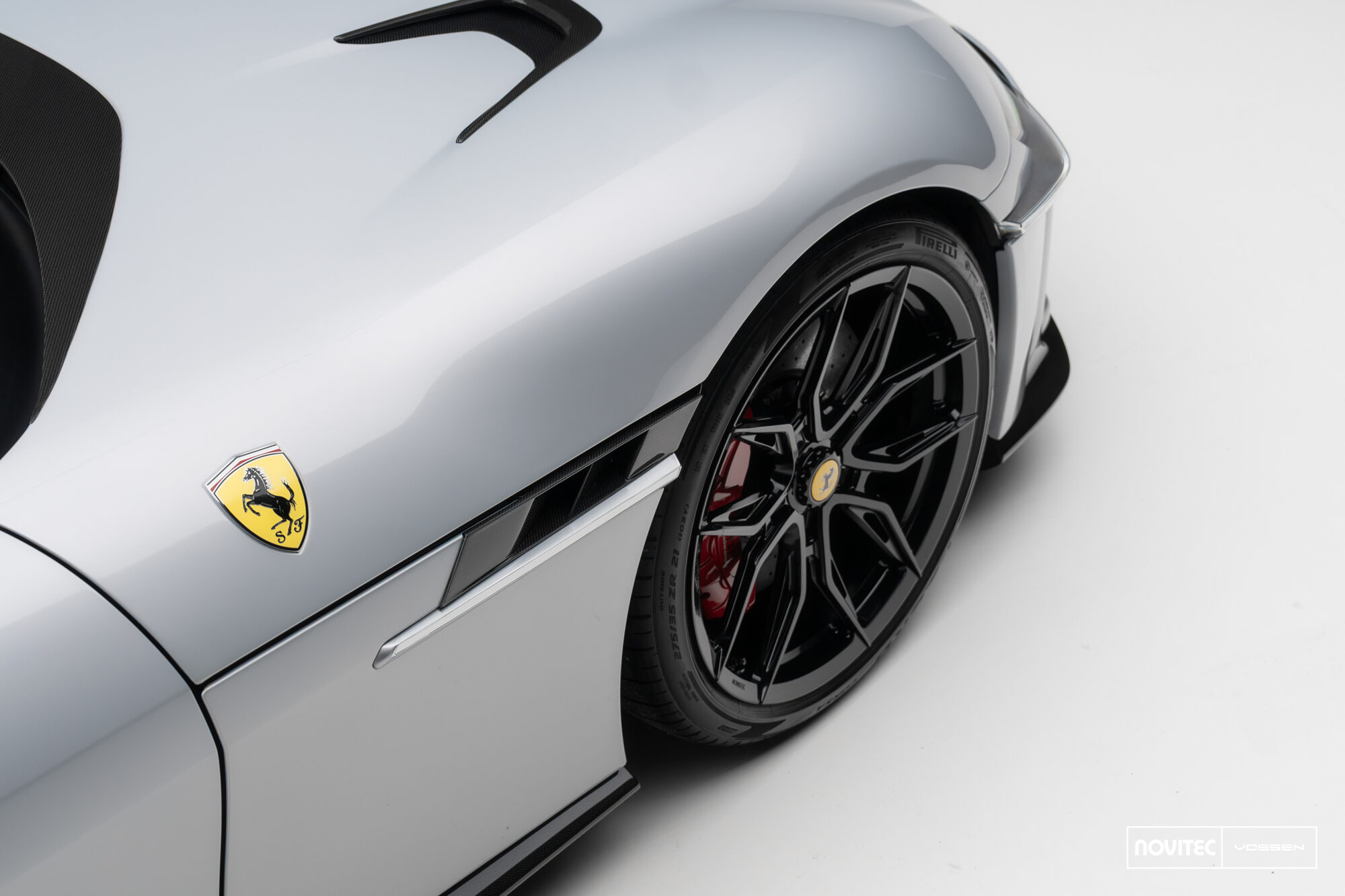 페라리 12칠린드리