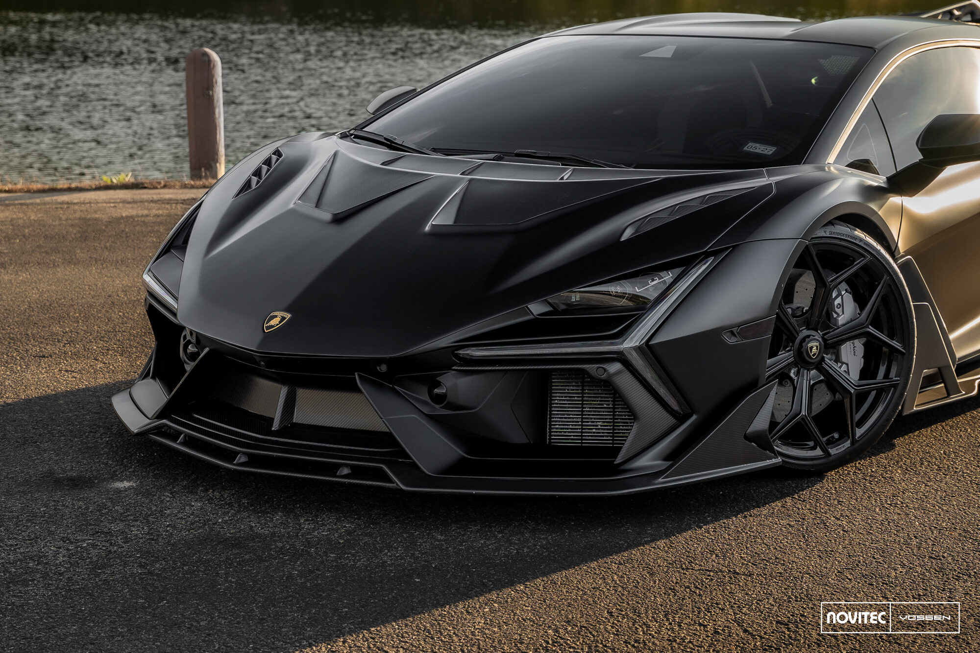 람보르기니 레부엘토