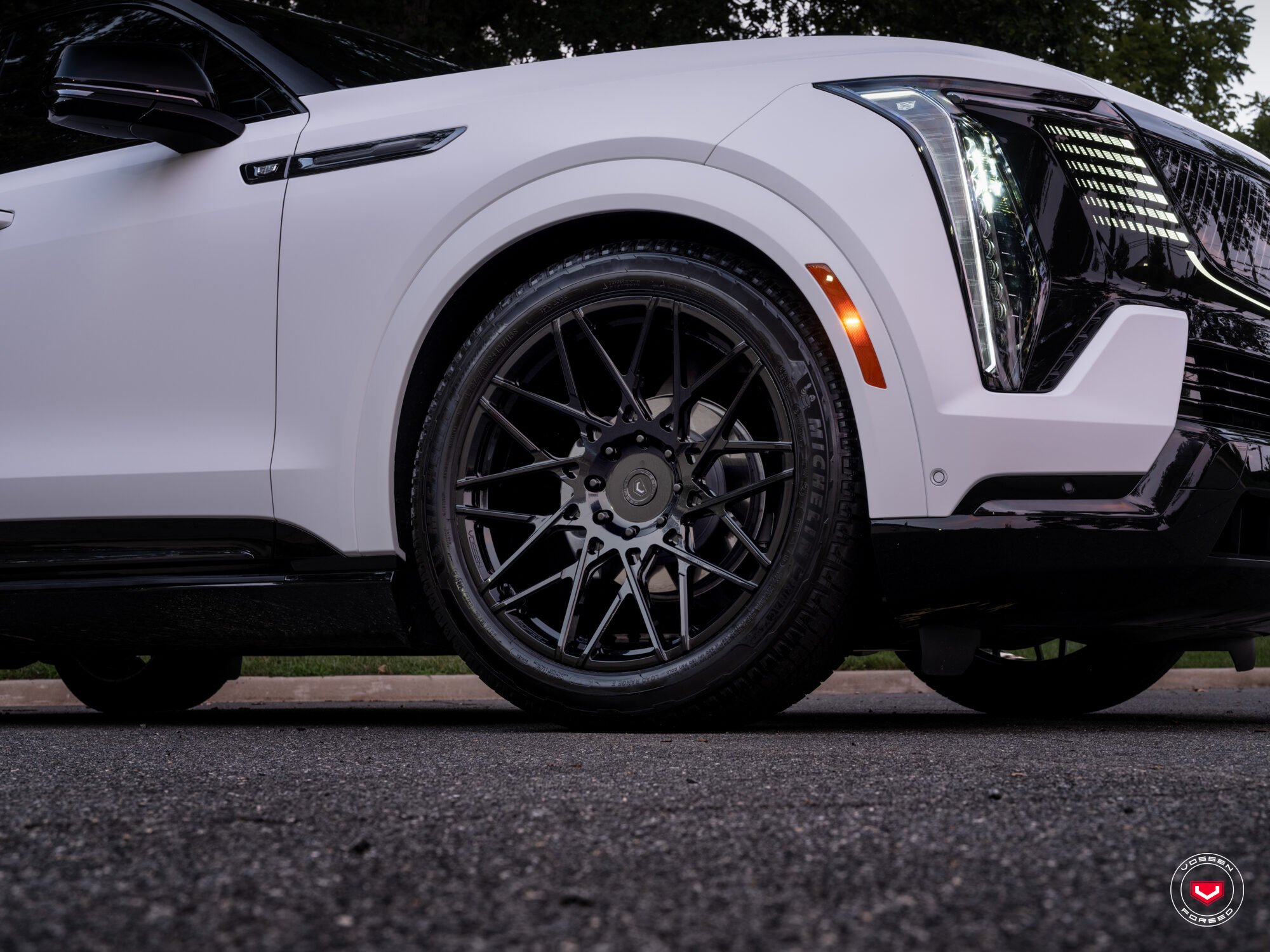 캐딜락 에스컬레이드 IQ