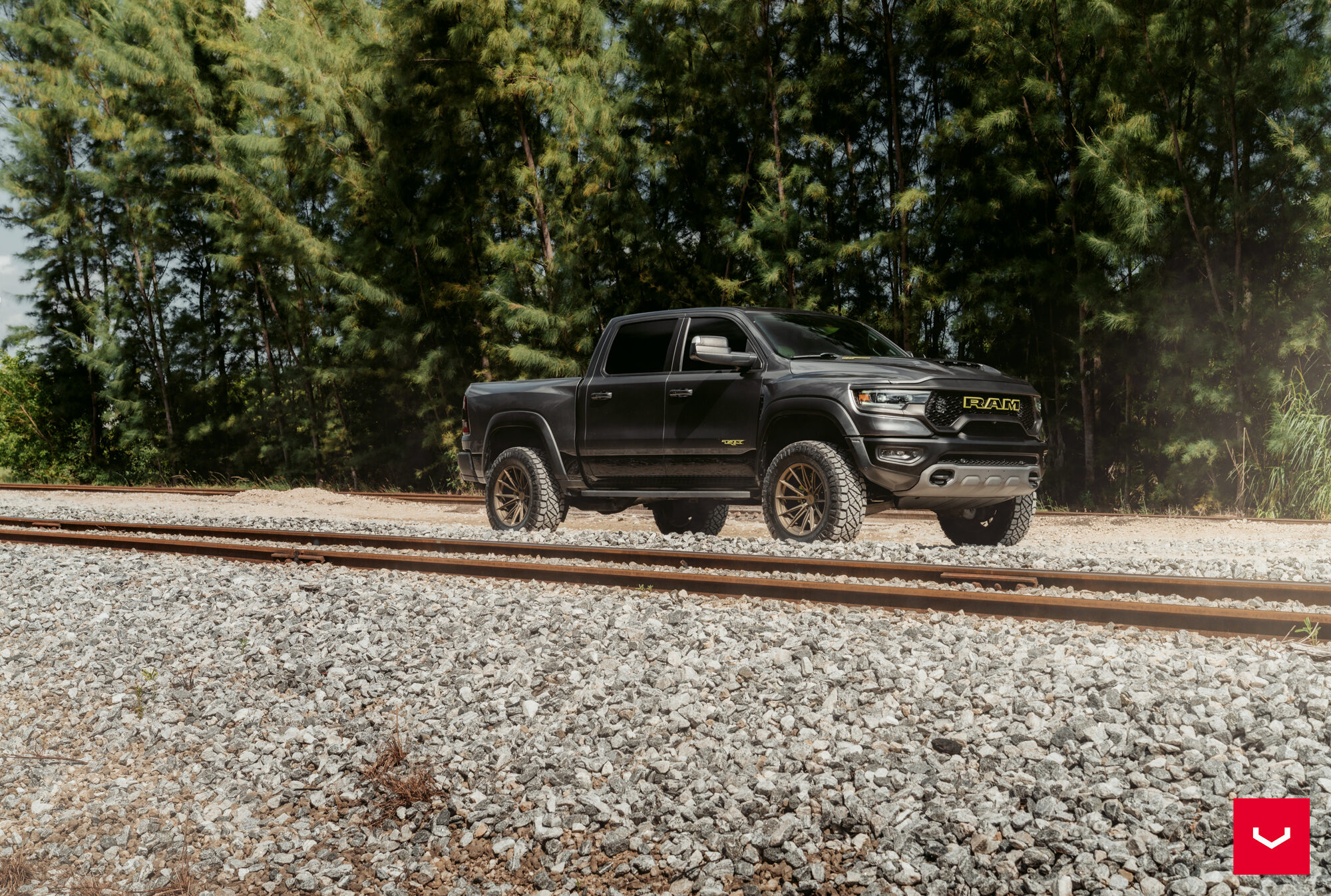 닷지 램 TRX