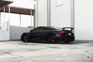 아우디 R8