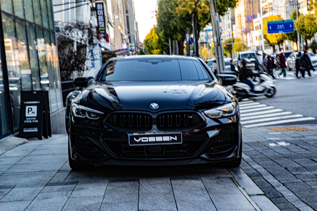 BMW M850i