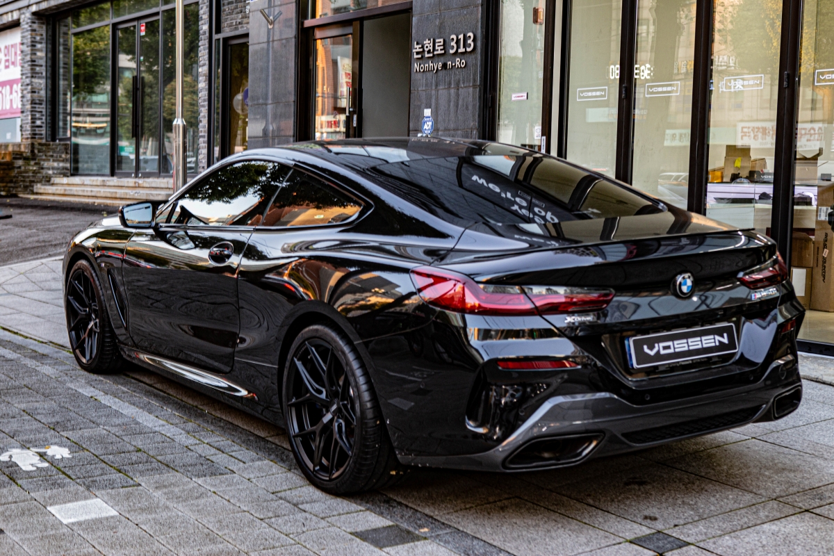 BMW M850i