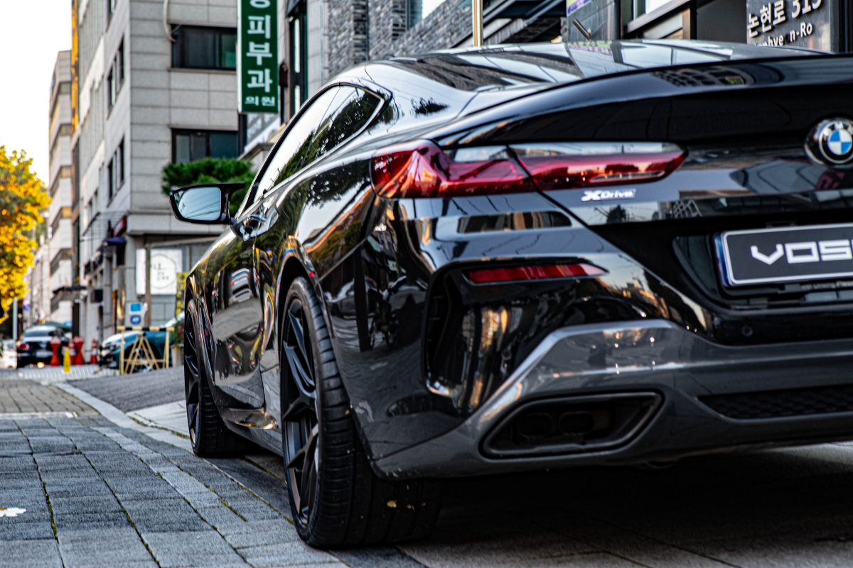 BMW M850i