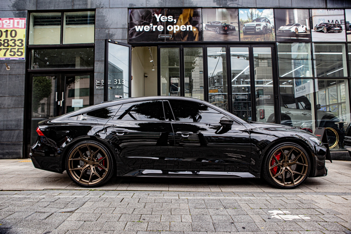 아우디 RS7