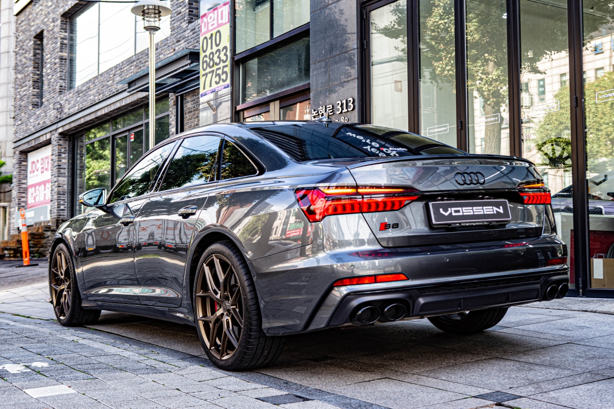 아우디 S6