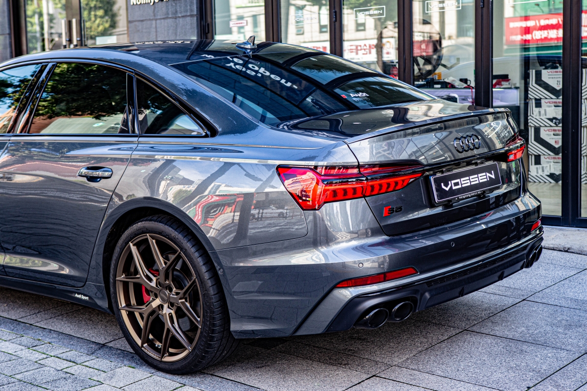 아우디 S6