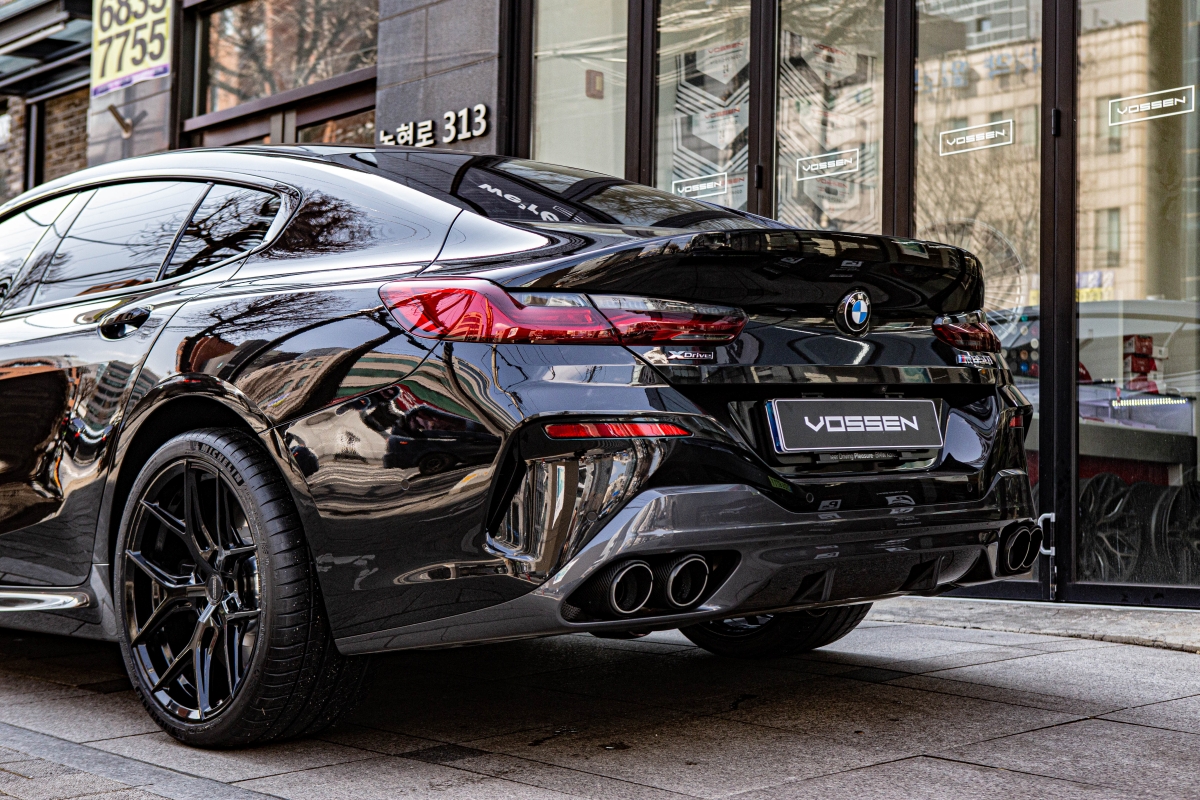 BMW M850i