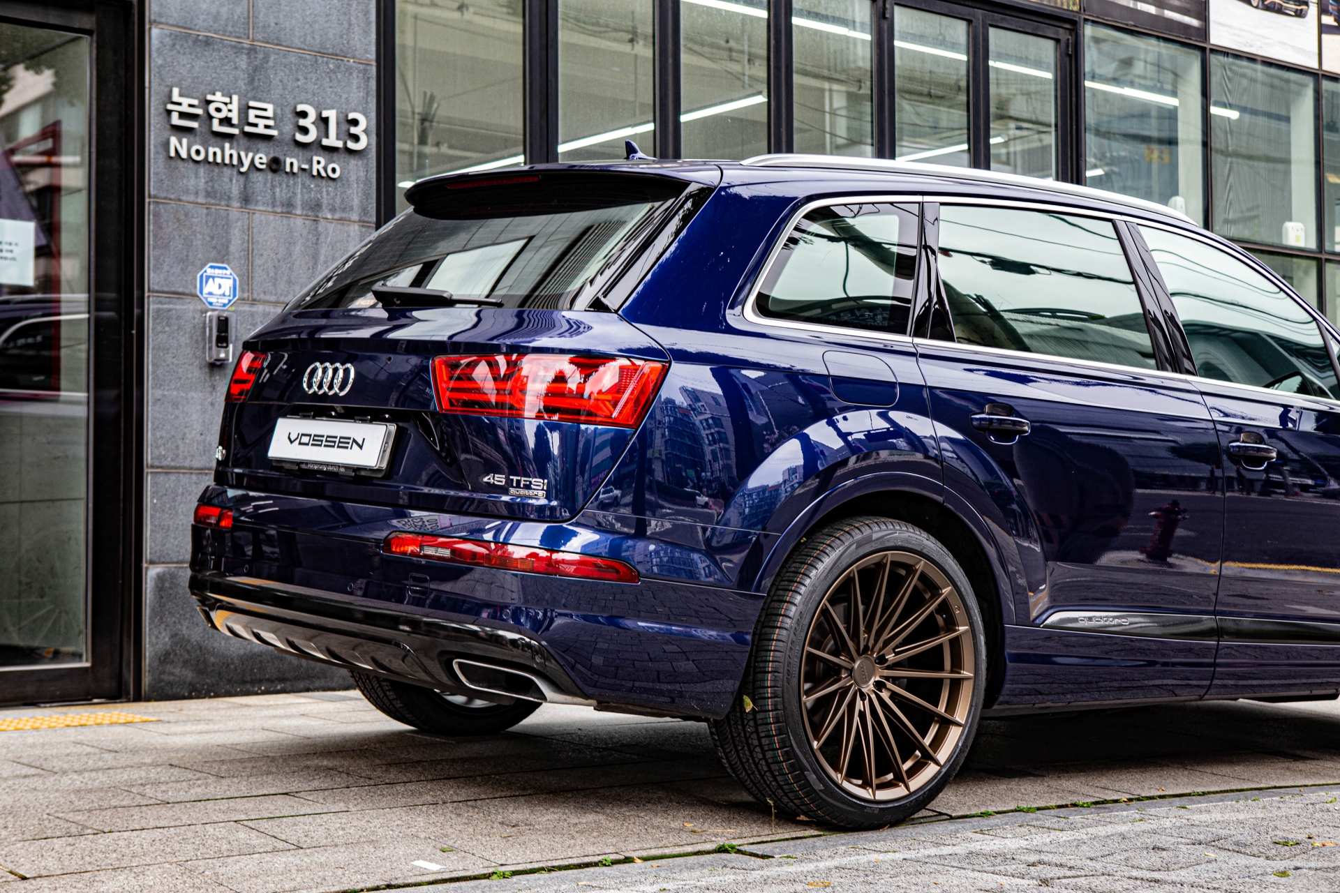 아우디 Q7