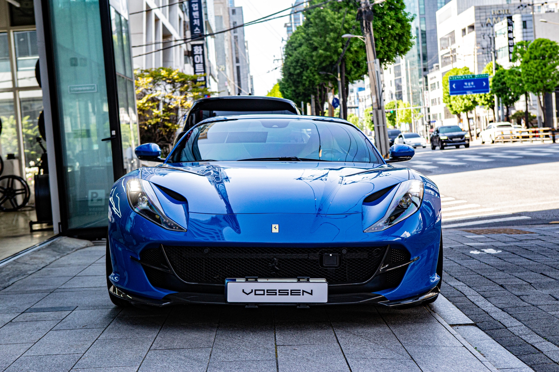 페라리 812GTS