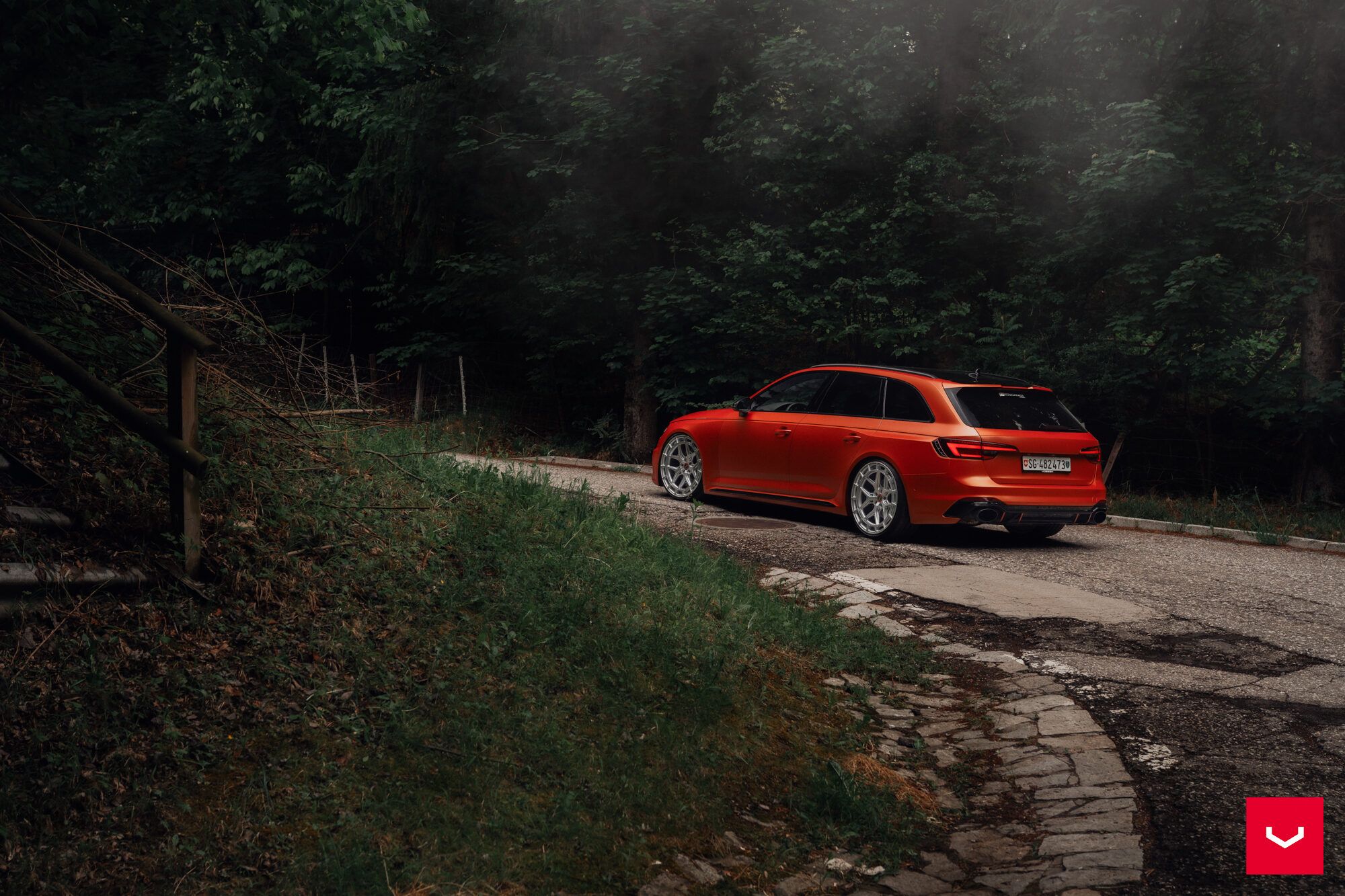아우디 RS4